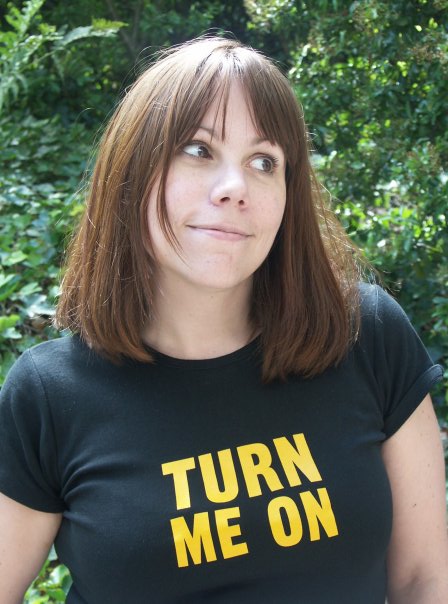 T-shirt Turn me on